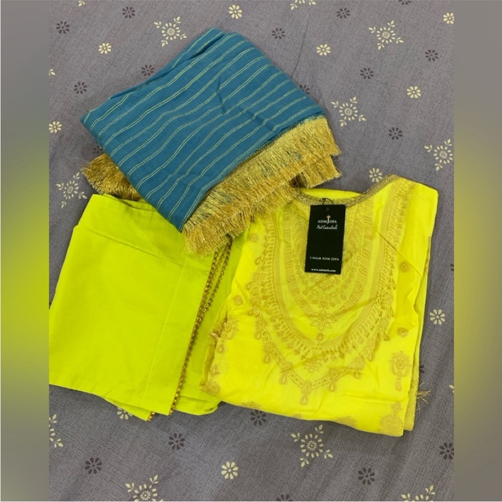 Asim Jofa Dress - Picture 15 of 16